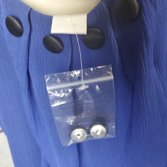 NWOT - Soft Surroundings - 100% Silk Royal Blouse! - Picture 8 of 8